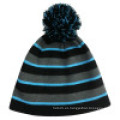 Gorro de punto con POM POM NTD013